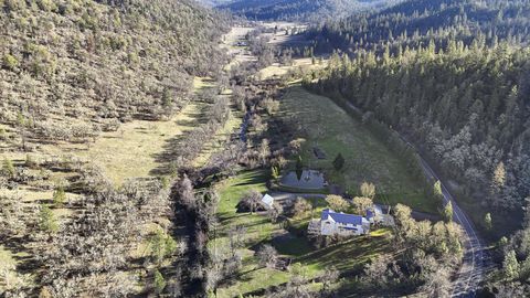 Tiny photo for 7555 E Antelope Road, Eagle Point, OR 97524 (MLS # 220213960)