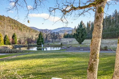 Tiny photo for 7555 E Antelope Road, Eagle Point, OR 97524 (MLS # 220213960)