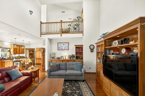 Tiny photo for 7555 E Antelope Road, Eagle Point, OR 97524 (MLS # 220213960)