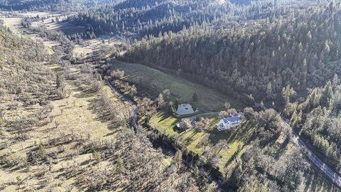 Tiny photo for 7555 E Antelope Road, Eagle Point, OR 97524 (MLS # 220213960)