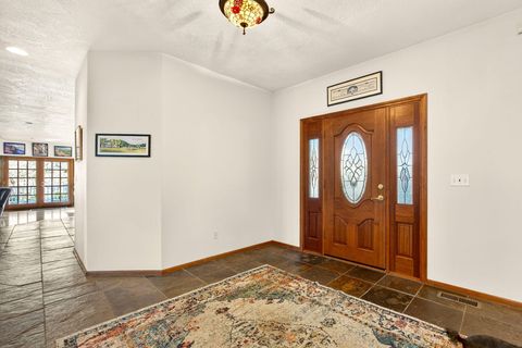 Tiny photo for 7555 E Antelope Road, Eagle Point, OR 97524 (MLS # 220213960)