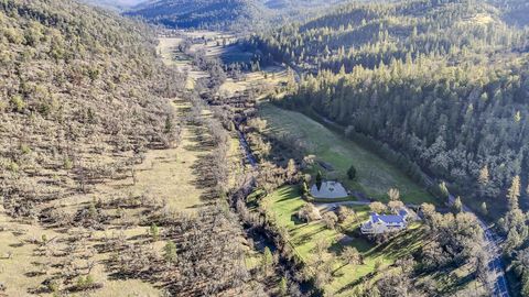 Tiny photo for 7555 E Antelope Road, Eagle Point, OR 97524 (MLS # 220213960)