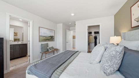 Tiny photo for 21741 SE Stromboli Lane, Bend, OR 97702 (MLS # 220217617)