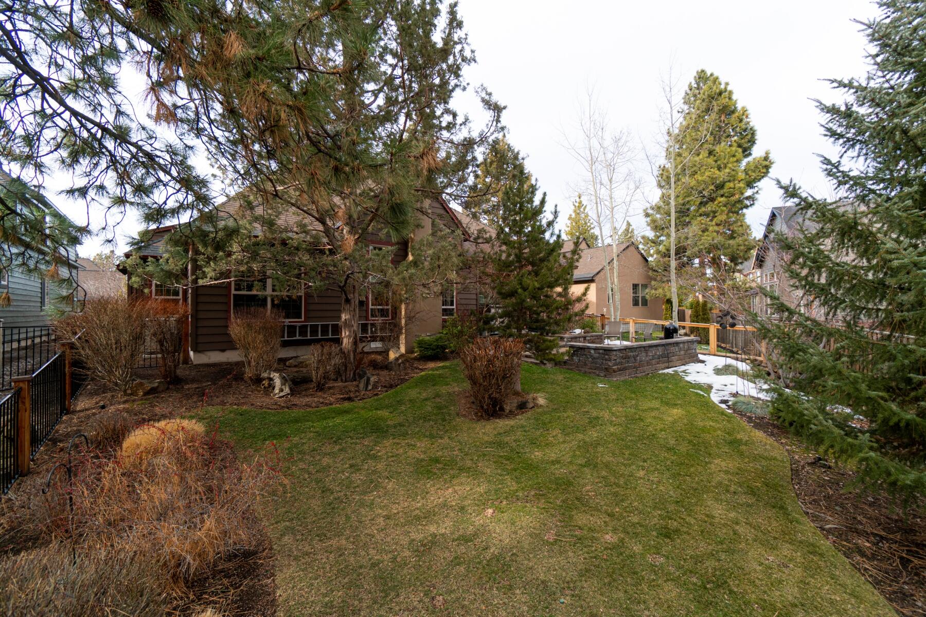 Mtn River Estates - Residential