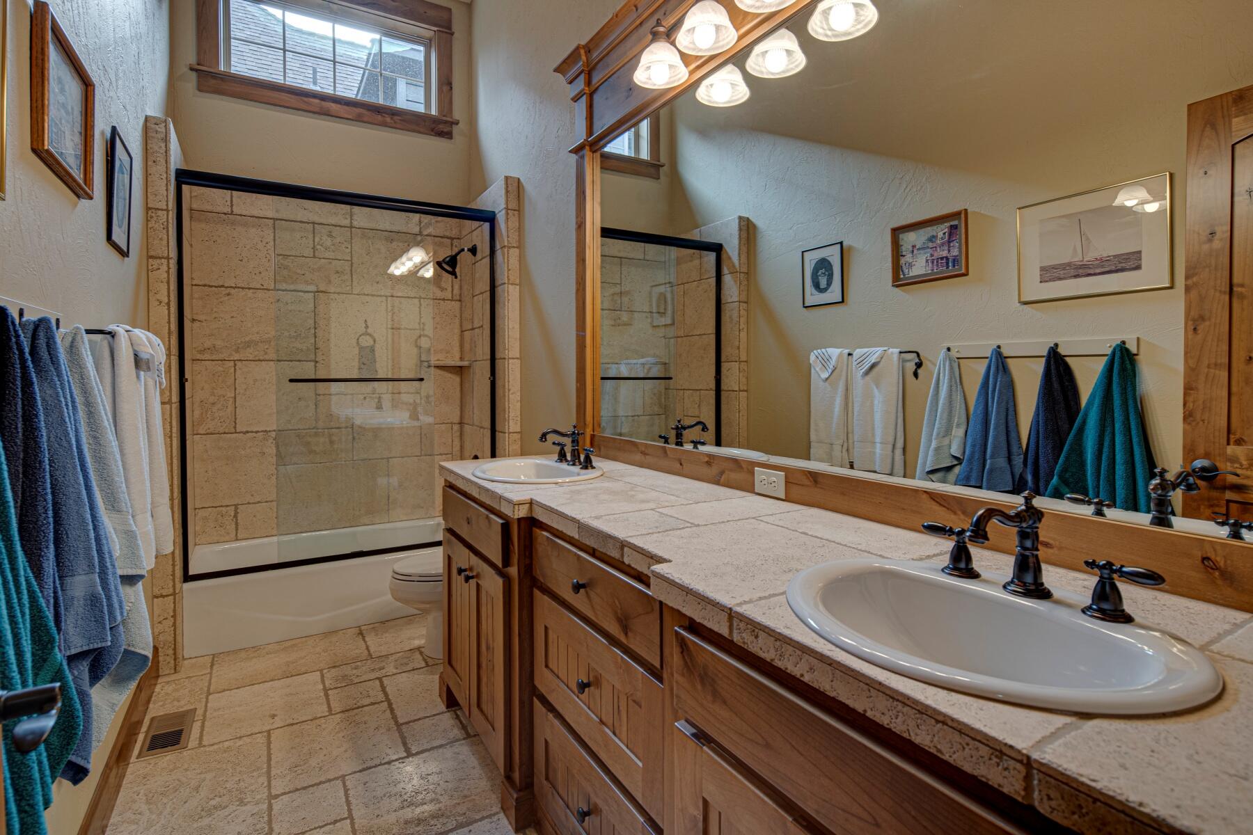 Mtn River Estates - Residential