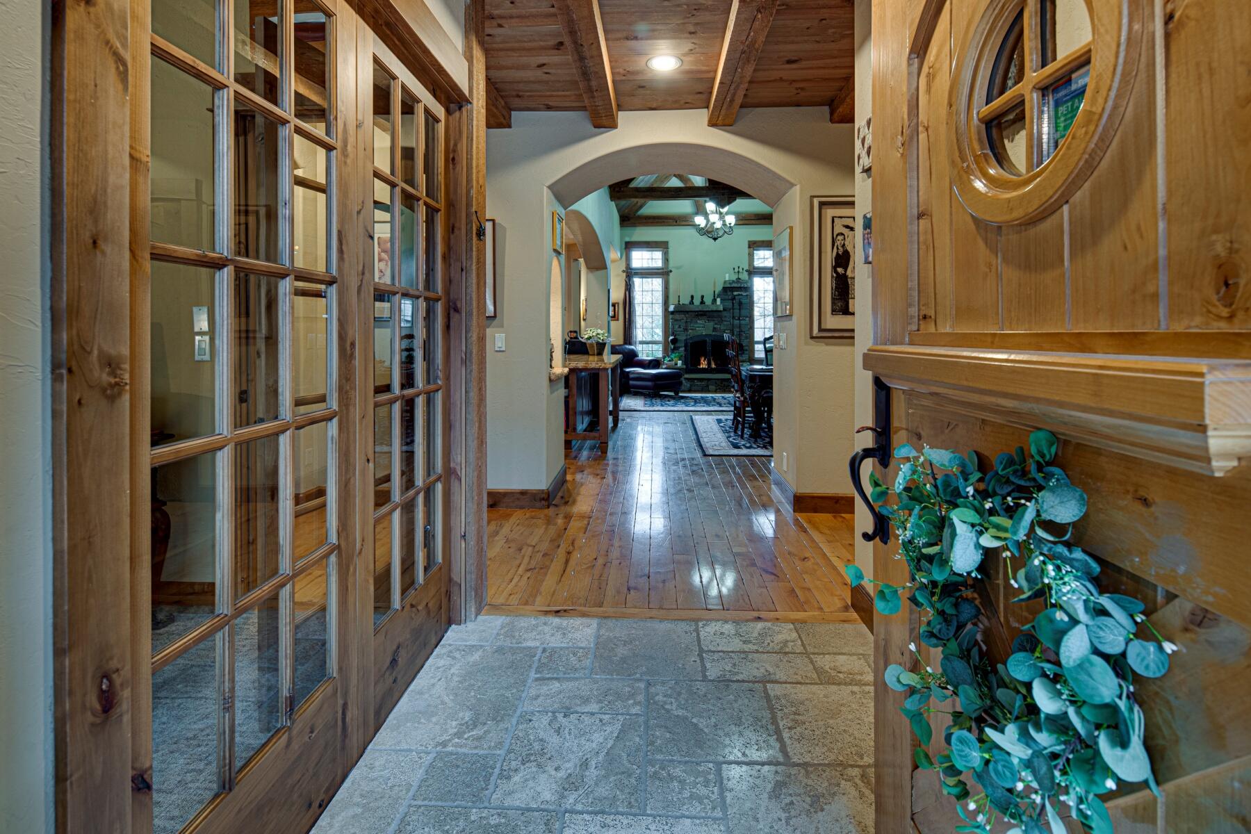 Mtn River Estates - Residential