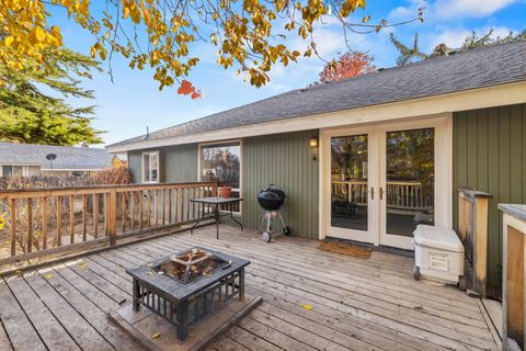 Tiny photo for 3919 Redondo Way, Klamath Falls, OR 97603 (MLS # 220211959)