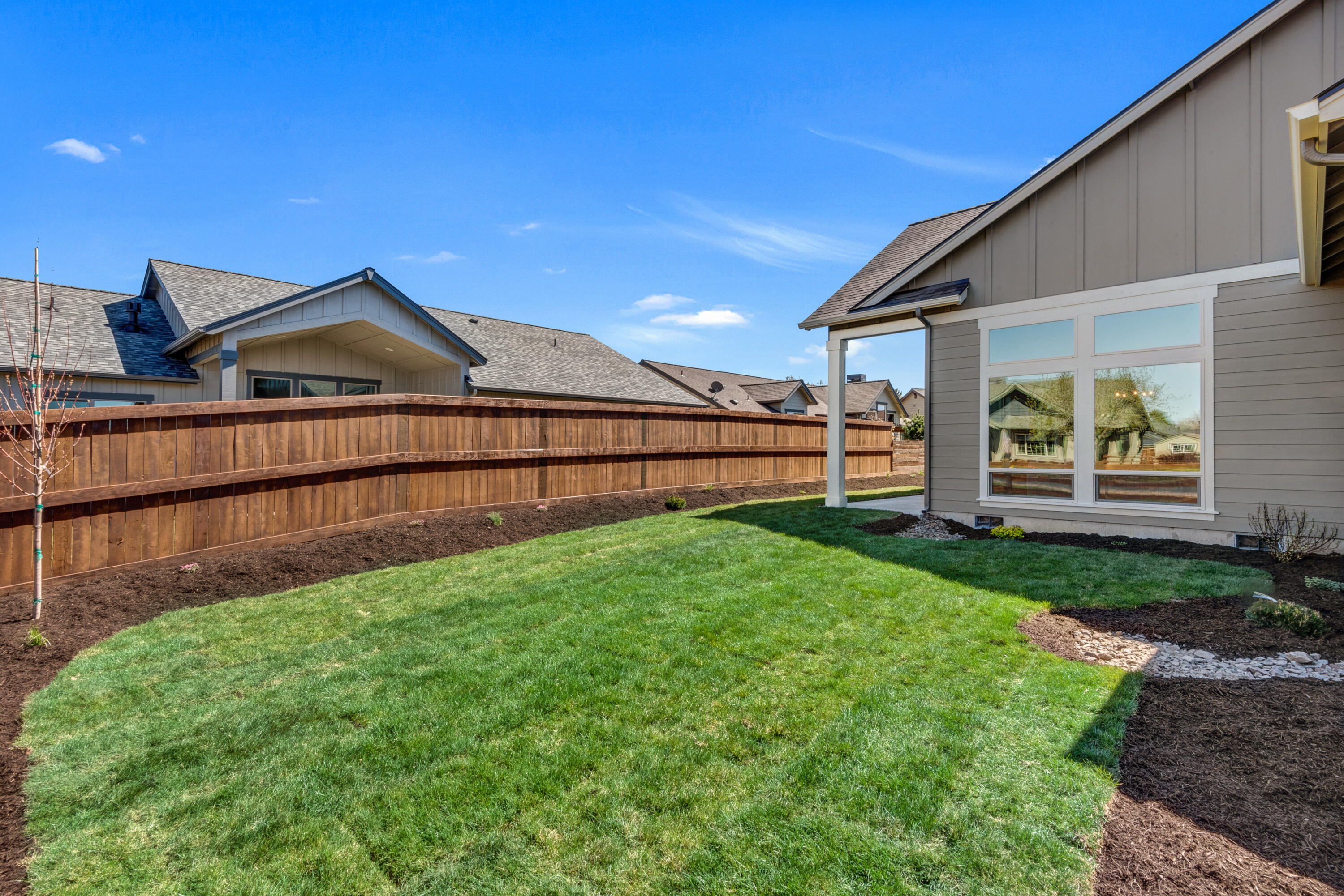 Saddle Ridge - Residential