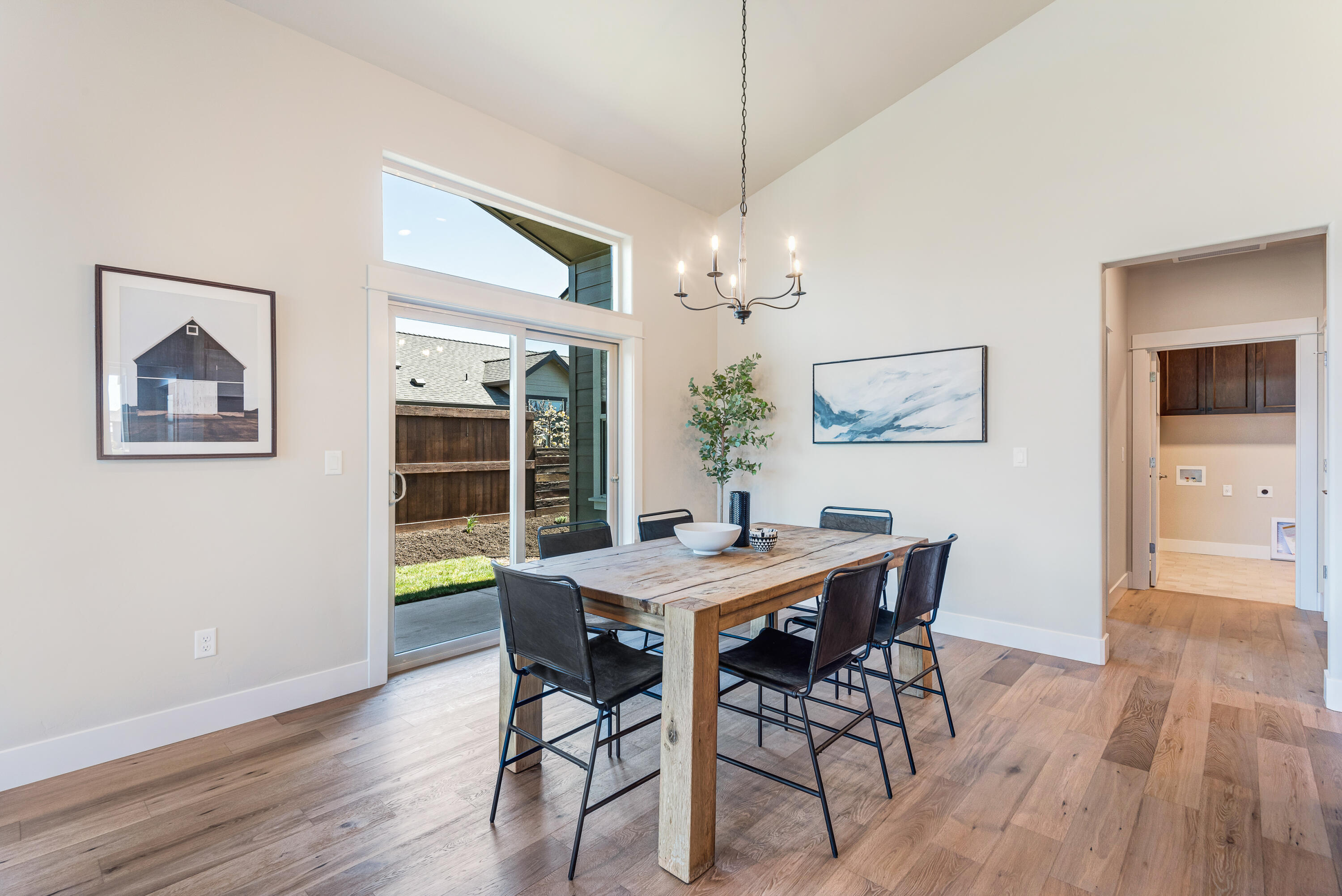 Saddle Ridge - Residential