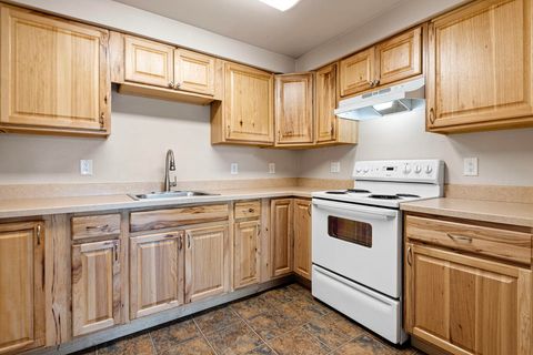 20186 Old Murphy Road APT 2 Bend OR 97702