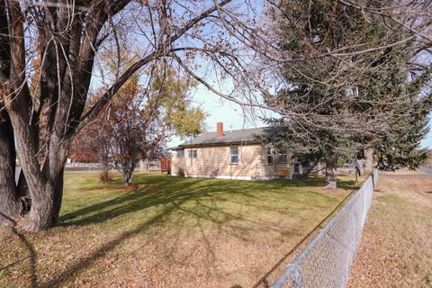 Tiny photo for 2686 Market Street, Bonanza, OR 97623 (MLS # 220211687)