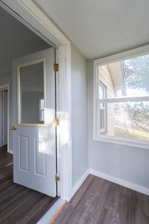 Tiny photo for 2686 Market Street, Bonanza, OR 97623 (MLS # 220211687)