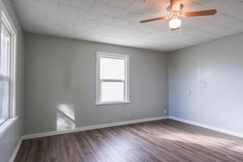 Tiny photo for 2686 Market Street, Bonanza, OR 97623 (MLS # 220211687)