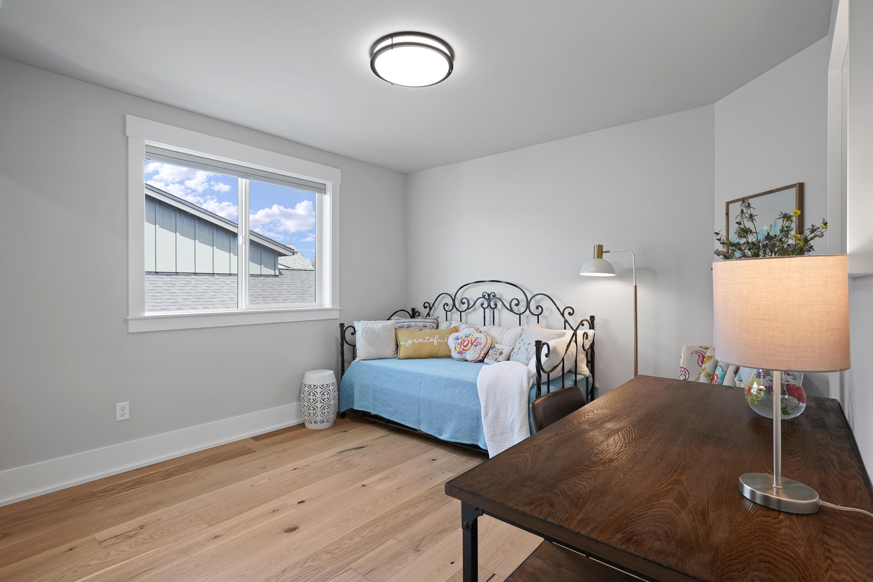 Skyline West - Residential