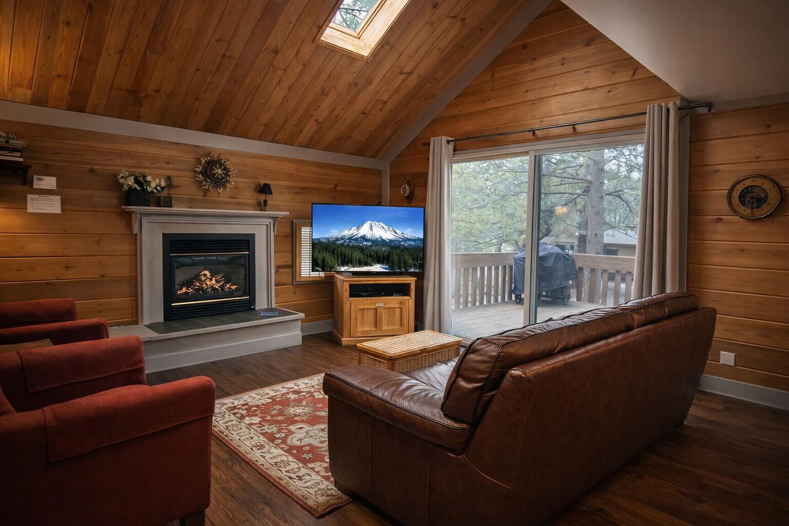 57397 Overlook Road 4 Pole House