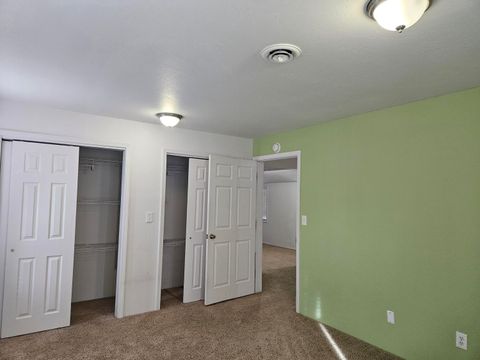 Tiny photo for 3340 E Vale Road, Klamath Falls, OR 97603 (MLS # 220215362)