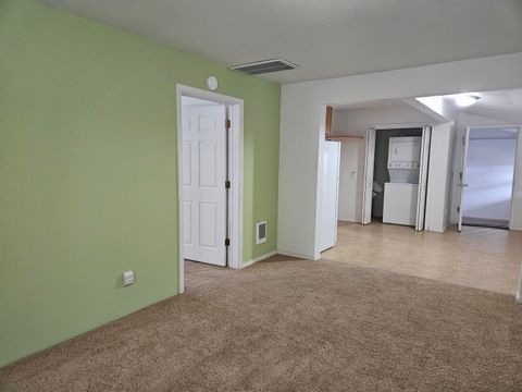 Tiny photo for 3340 E Vale Road, Klamath Falls, OR 97603 (MLS # 220215362)