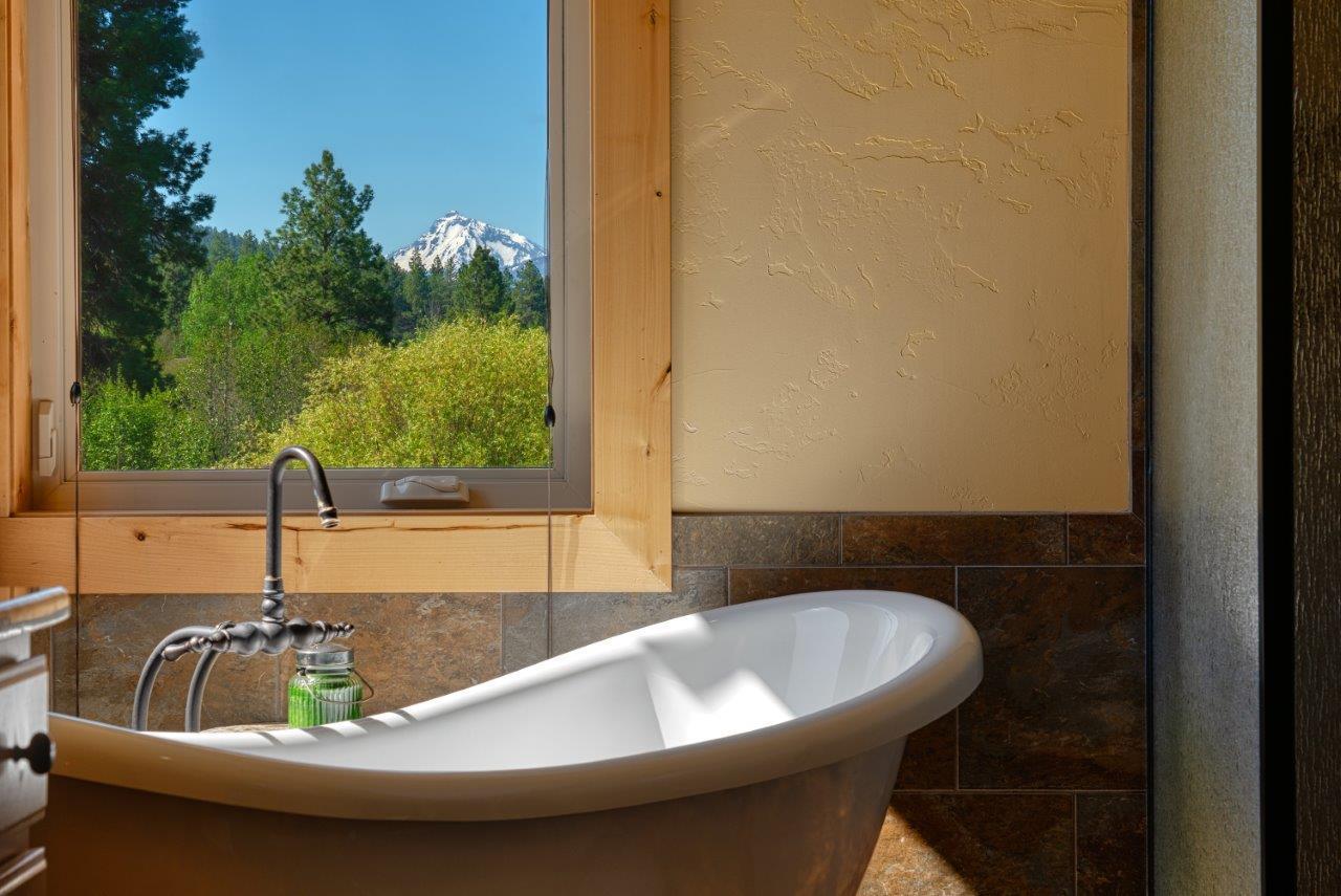 Metolius Meadows - Residential