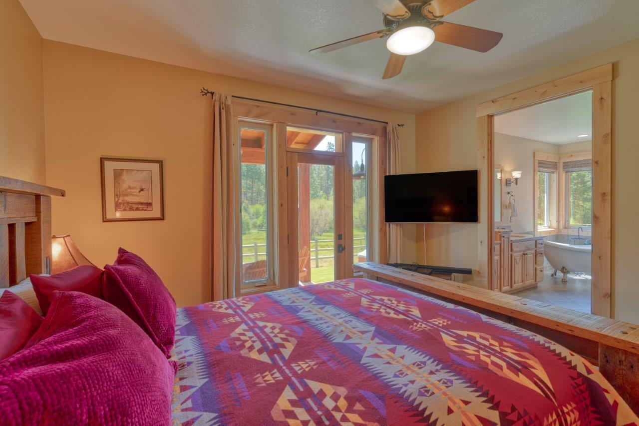 Metolius Meadows - Residential