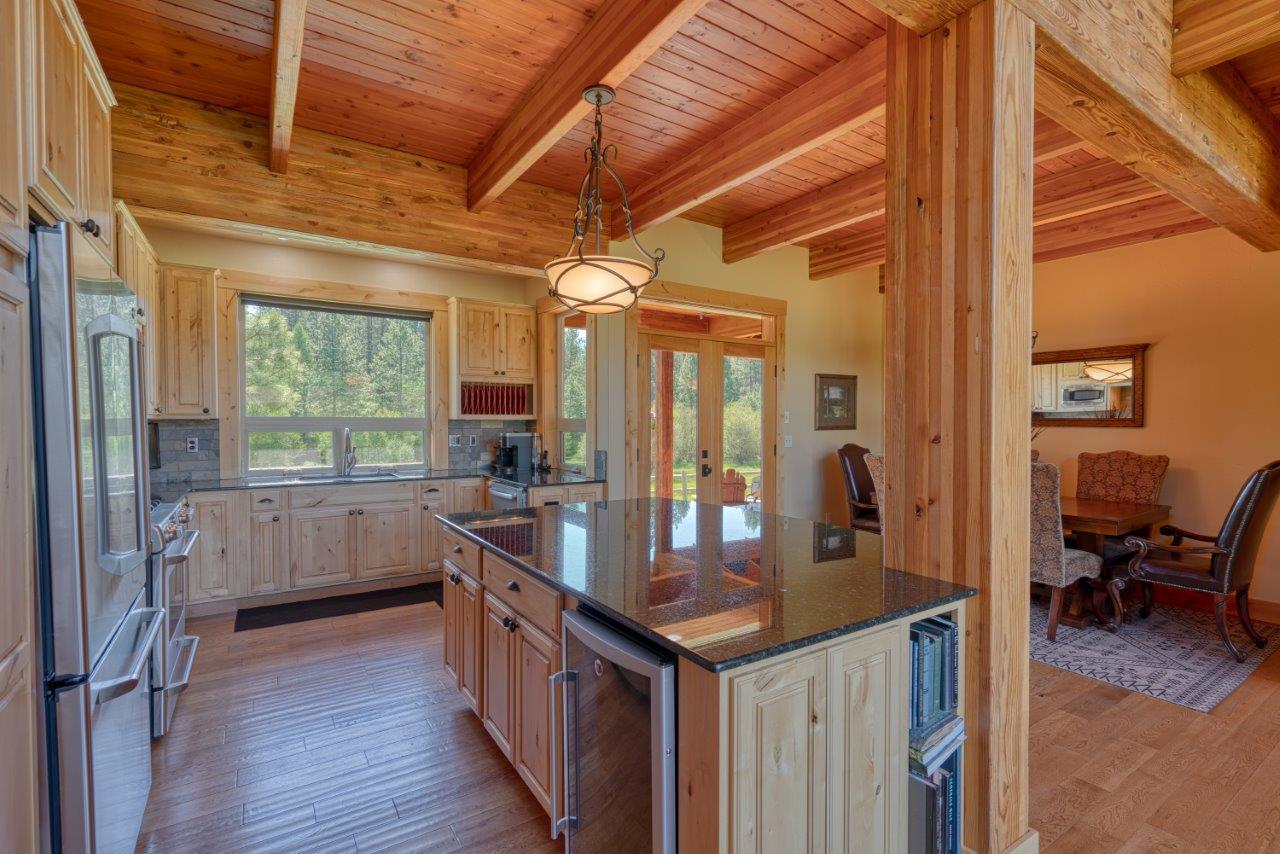 Metolius Meadows - Residential