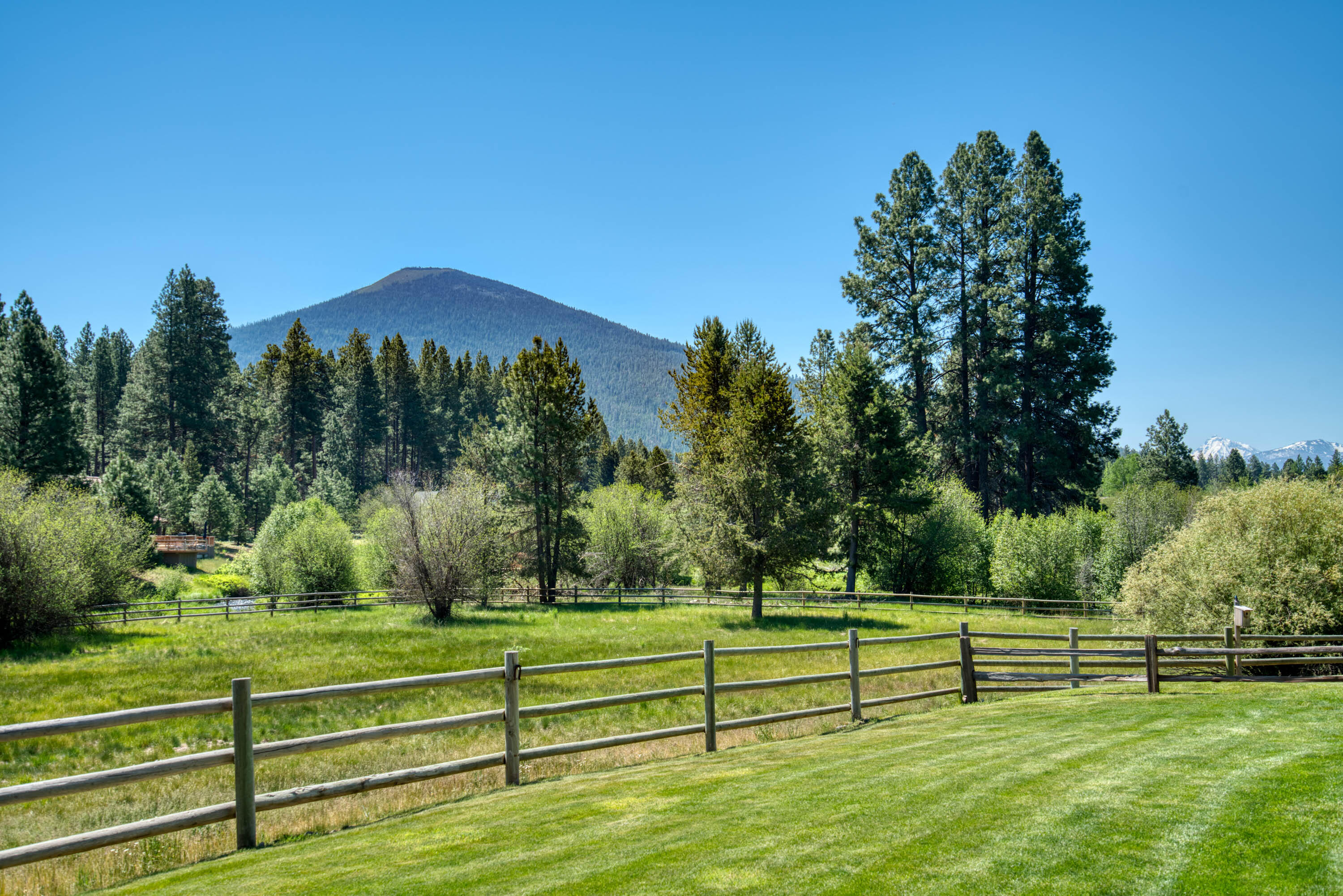 Metolius Meadows - Residential