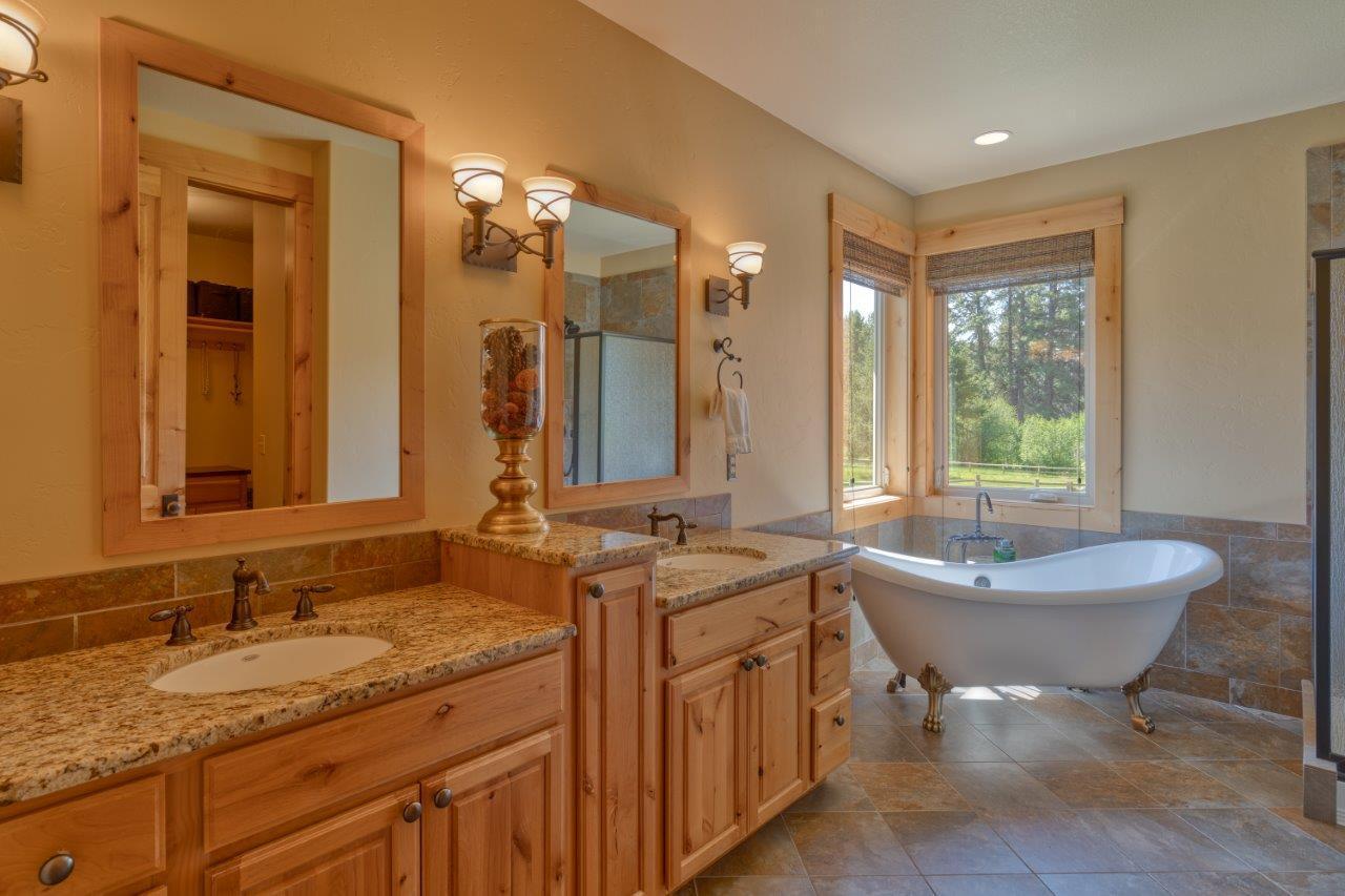 Metolius Meadows - Residential