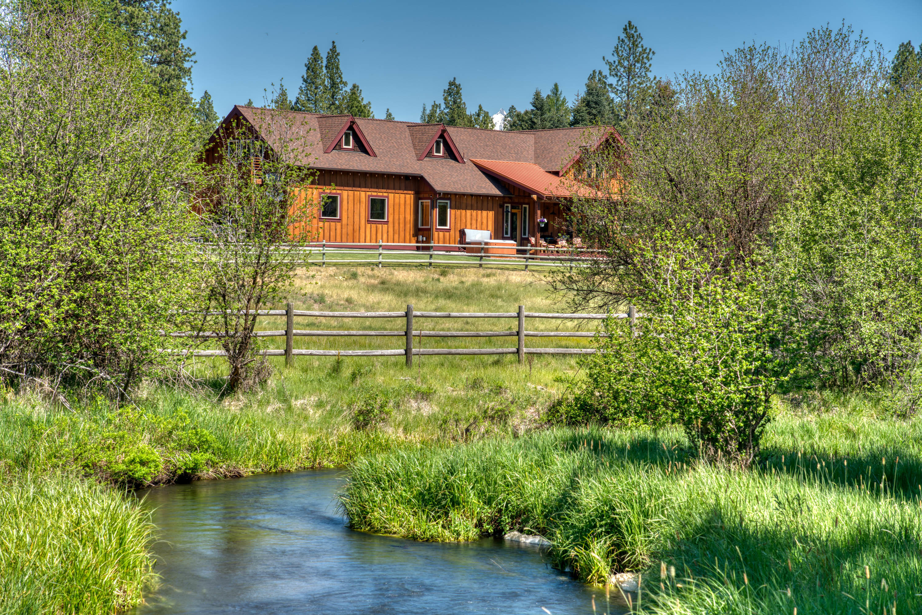 Metolius Meadows - Residential