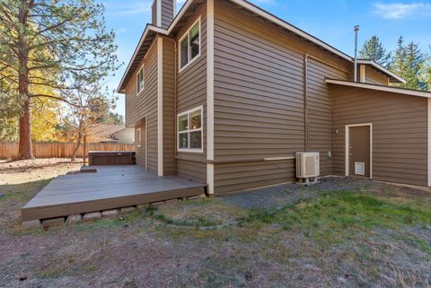 Tiny photo for 20886 King David Avenue, Bend, OR 97702 (MLS # 220211234)