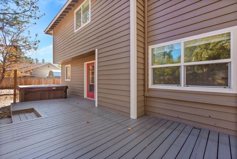 Tiny photo for 20886 King David Avenue, Bend, OR 97702 (MLS # 220211234)