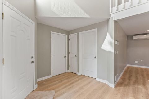 Tiny photo for 20886 King David Avenue, Bend, OR 97702 (MLS # 220211234)