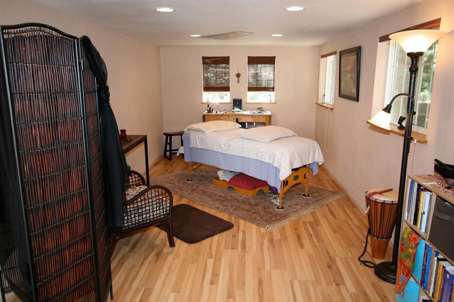 Klamath River Acres - Residential