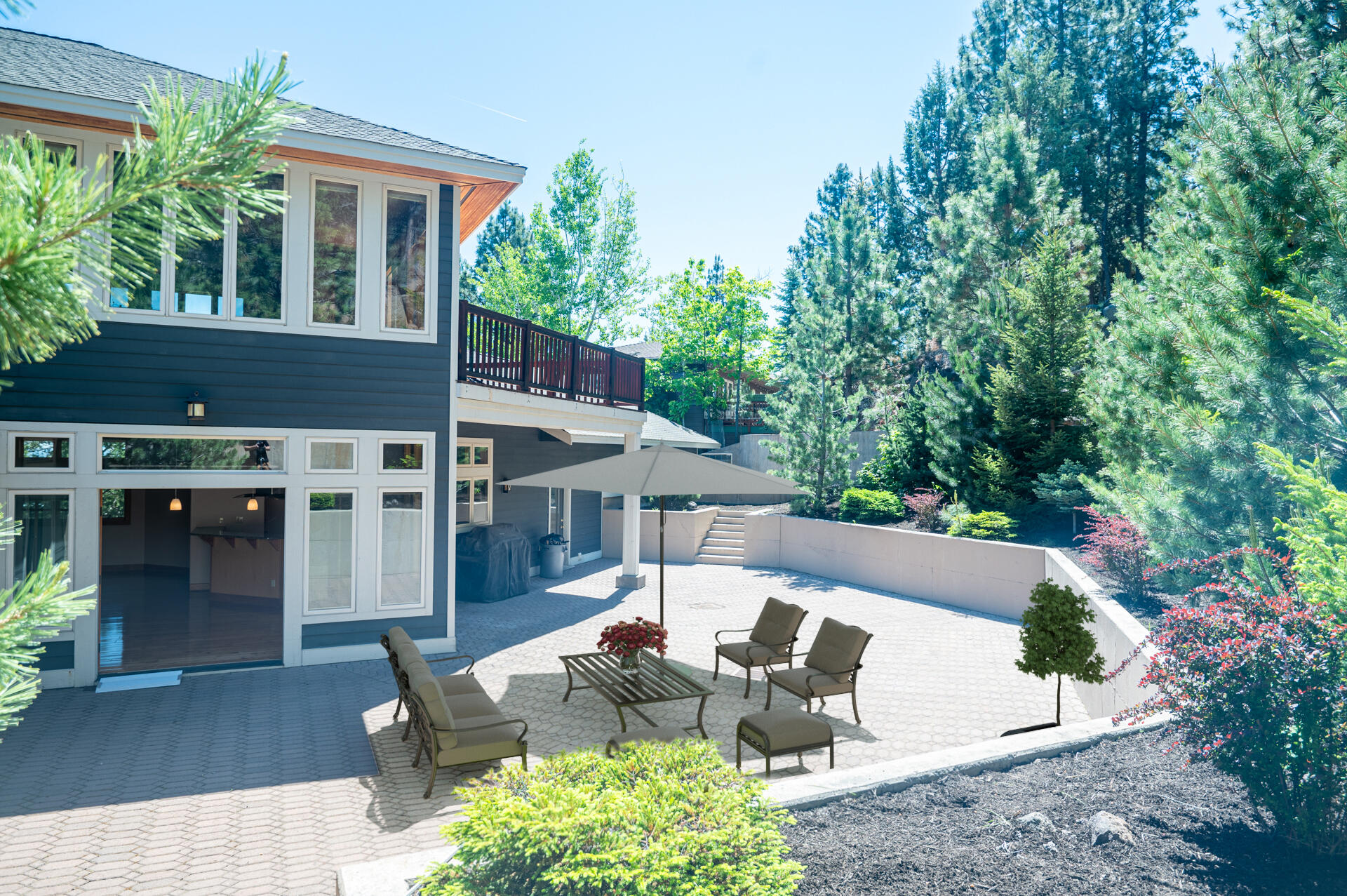 3145 NW Colonial Drive