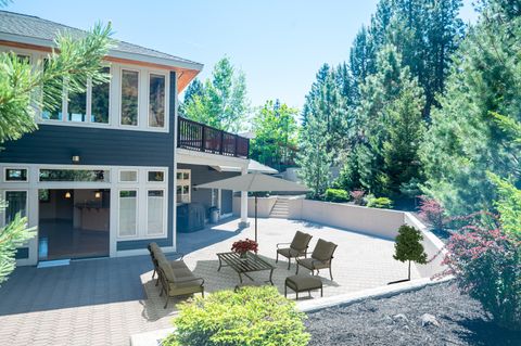 3145 NW Colonial Drive Bend OR 97703