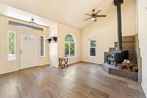 Tiny photo for 2600 Draper Valley Road, Selma, OR 97538 (MLS # 220214099)