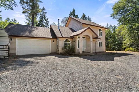 Tiny photo for 2600 Draper Valley Road, Selma, OR 97538 (MLS # 220214099)