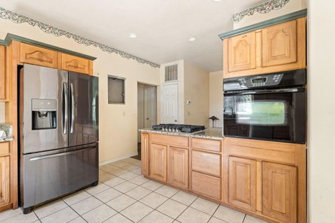 Tiny photo for 2600 Draper Valley Road, Selma, OR 97538 (MLS # 220214099)