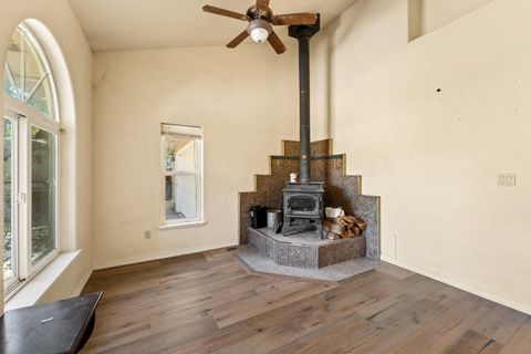 Tiny photo for 2600 Draper Valley Road, Selma, OR 97538 (MLS # 220214099)