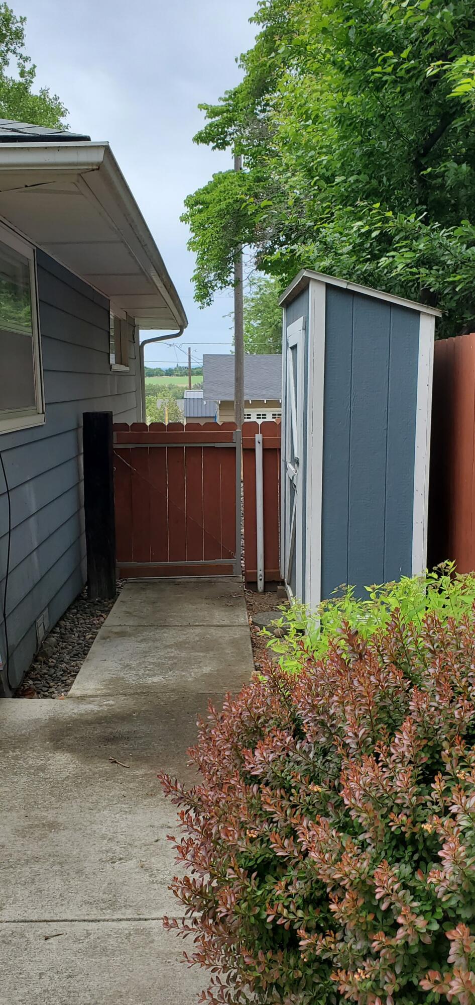 Collier Harris Addition To Milton - Residential