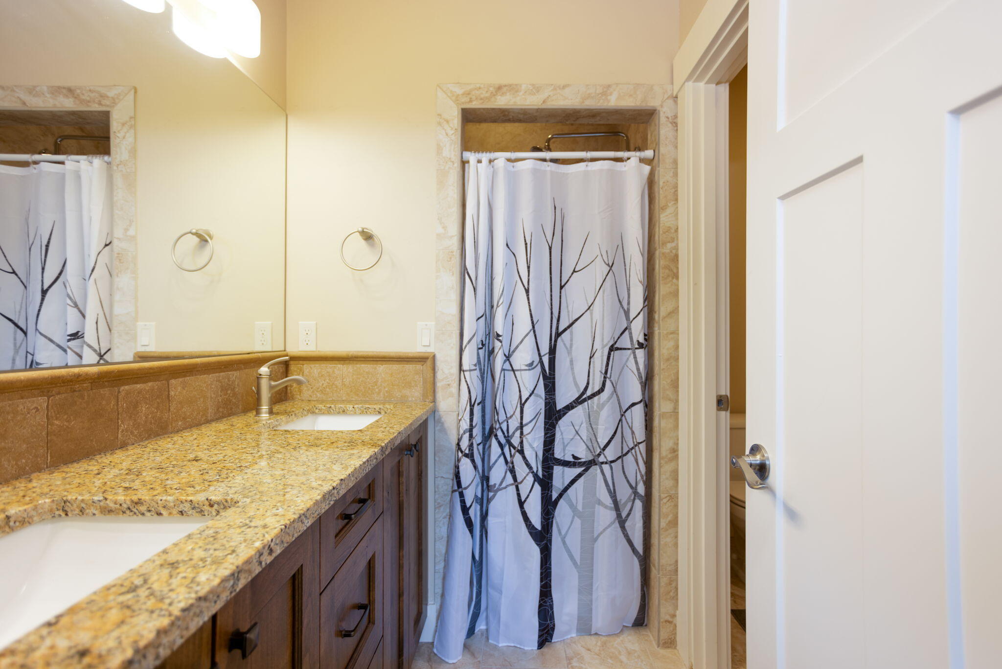 Roaring Springs - Residential