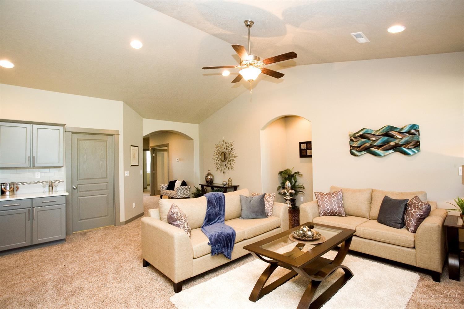 Obsidian Trails - Residential