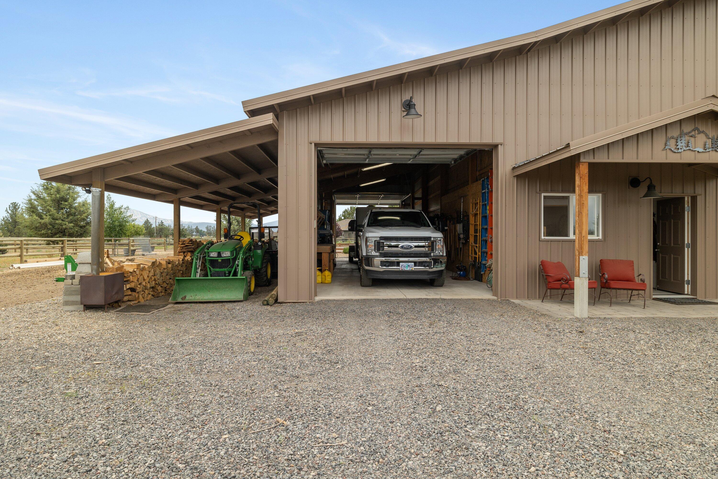 Desert Sand Arabian - Residential