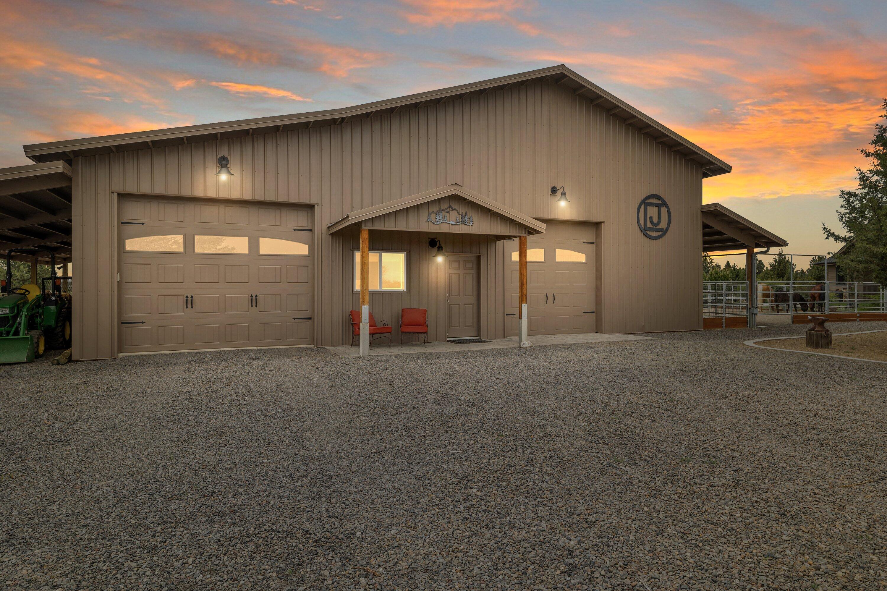 Desert Sand Arabian - Residential