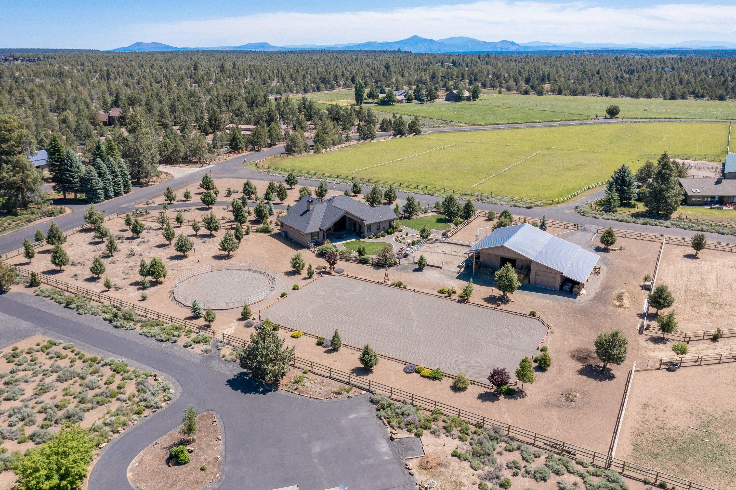 Desert Sand Arabian - Residential