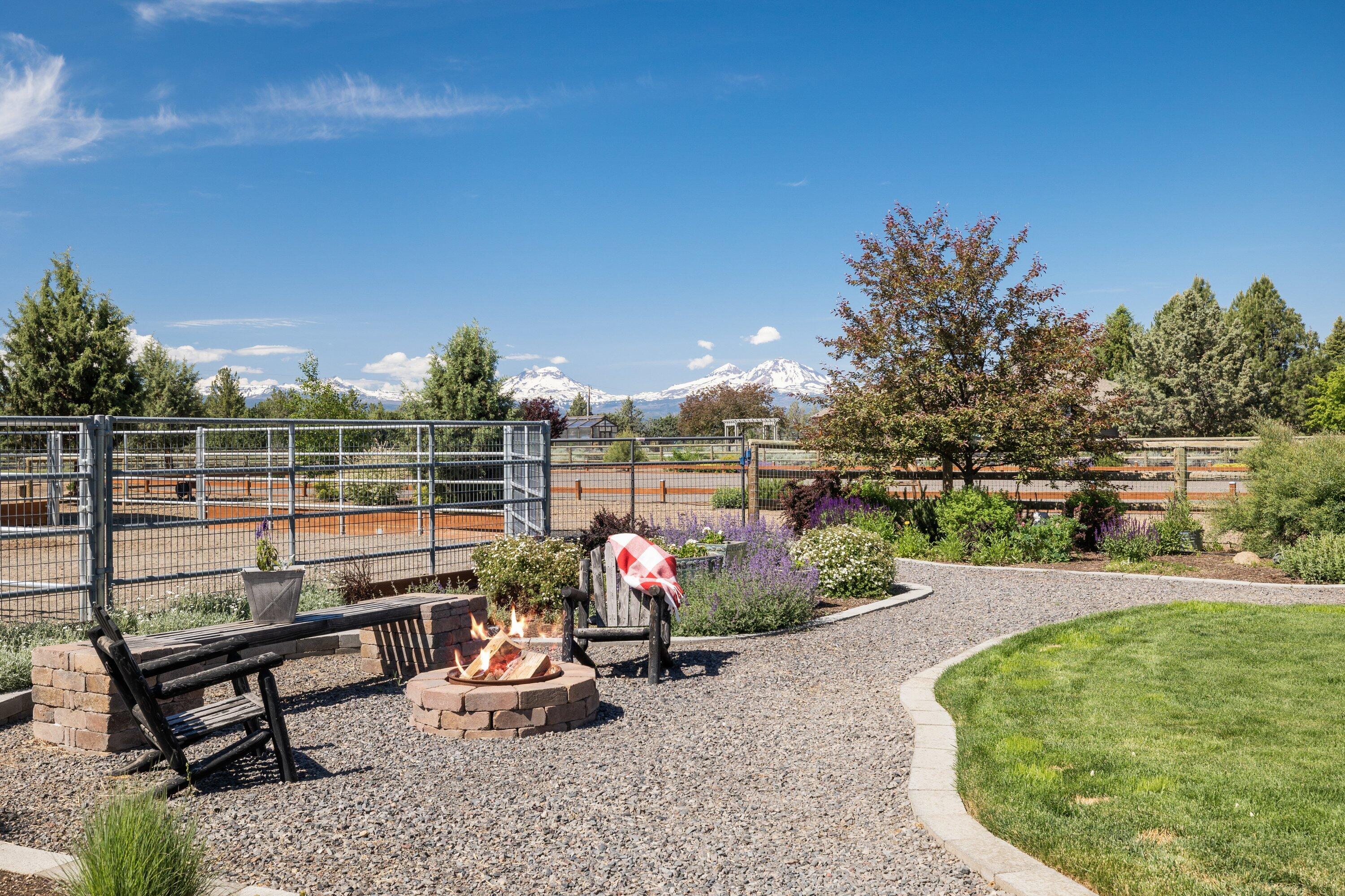 Desert Sand Arabian - Residential