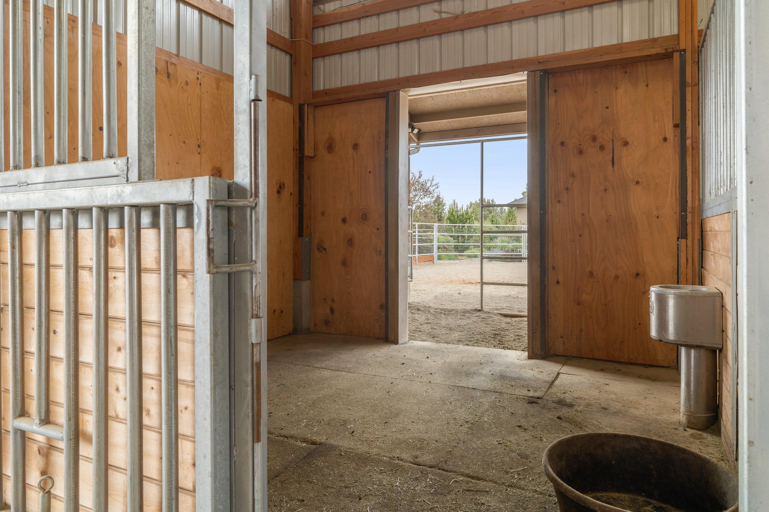 Desert Sand Arabian - Residential