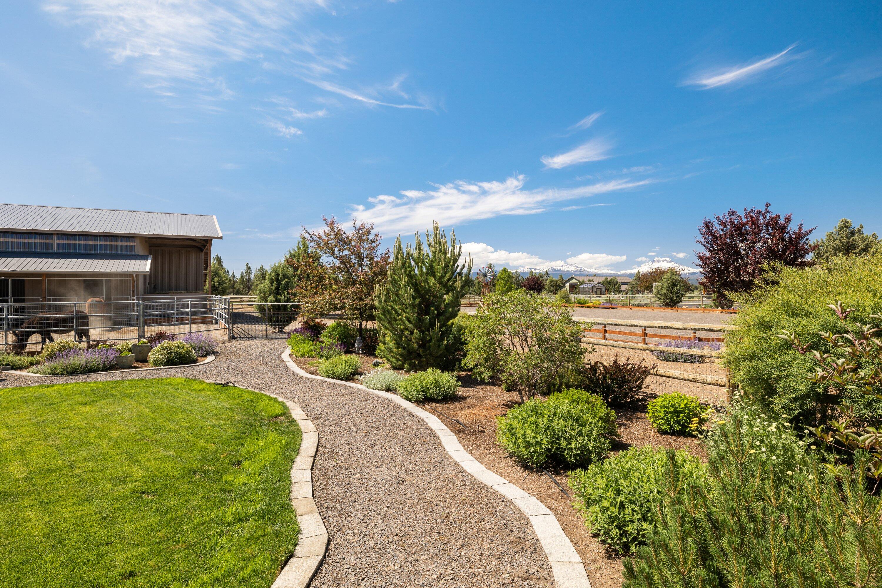 Desert Sand Arabian - Residential