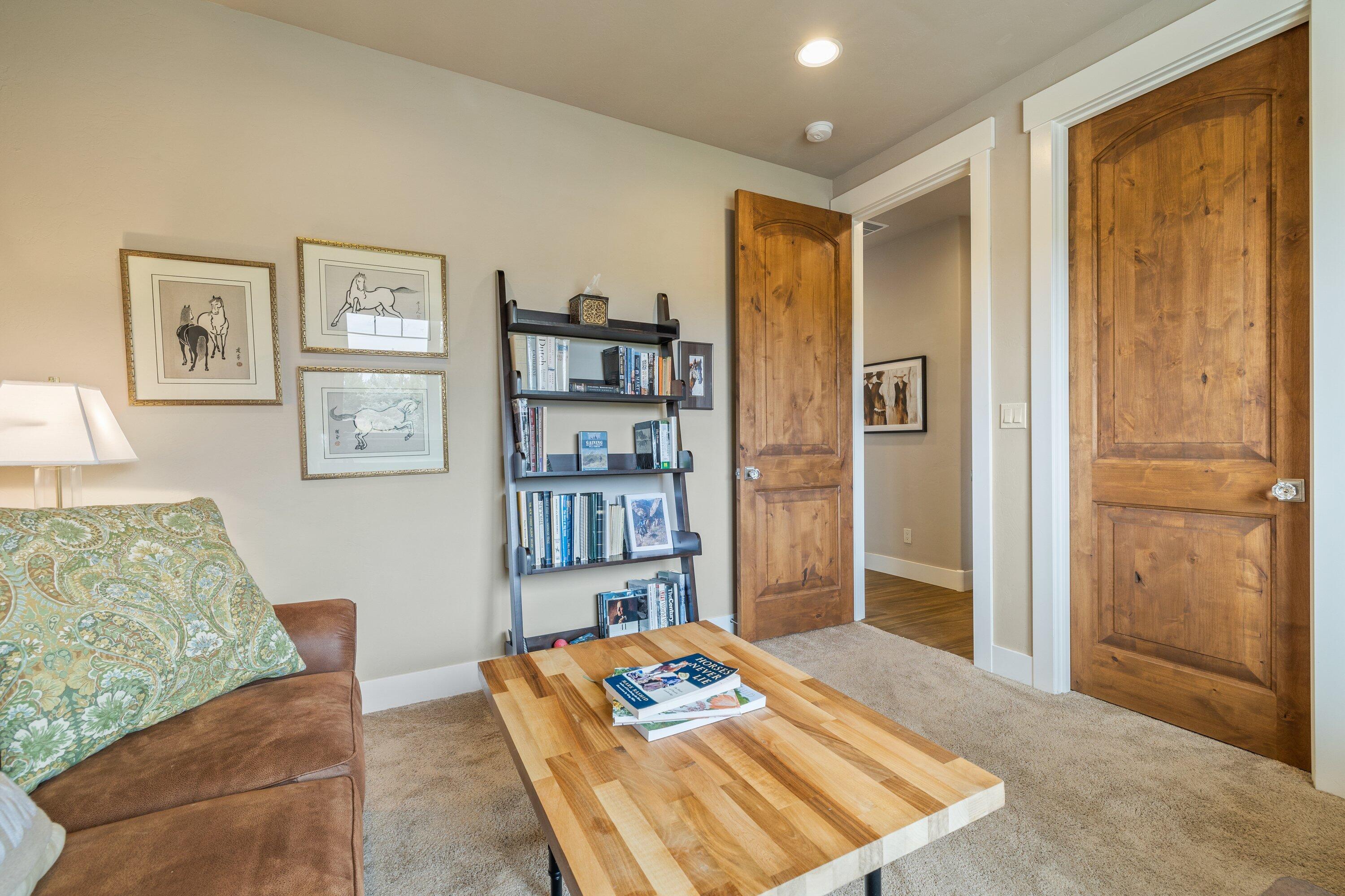 Desert Sand Arabian - Residential