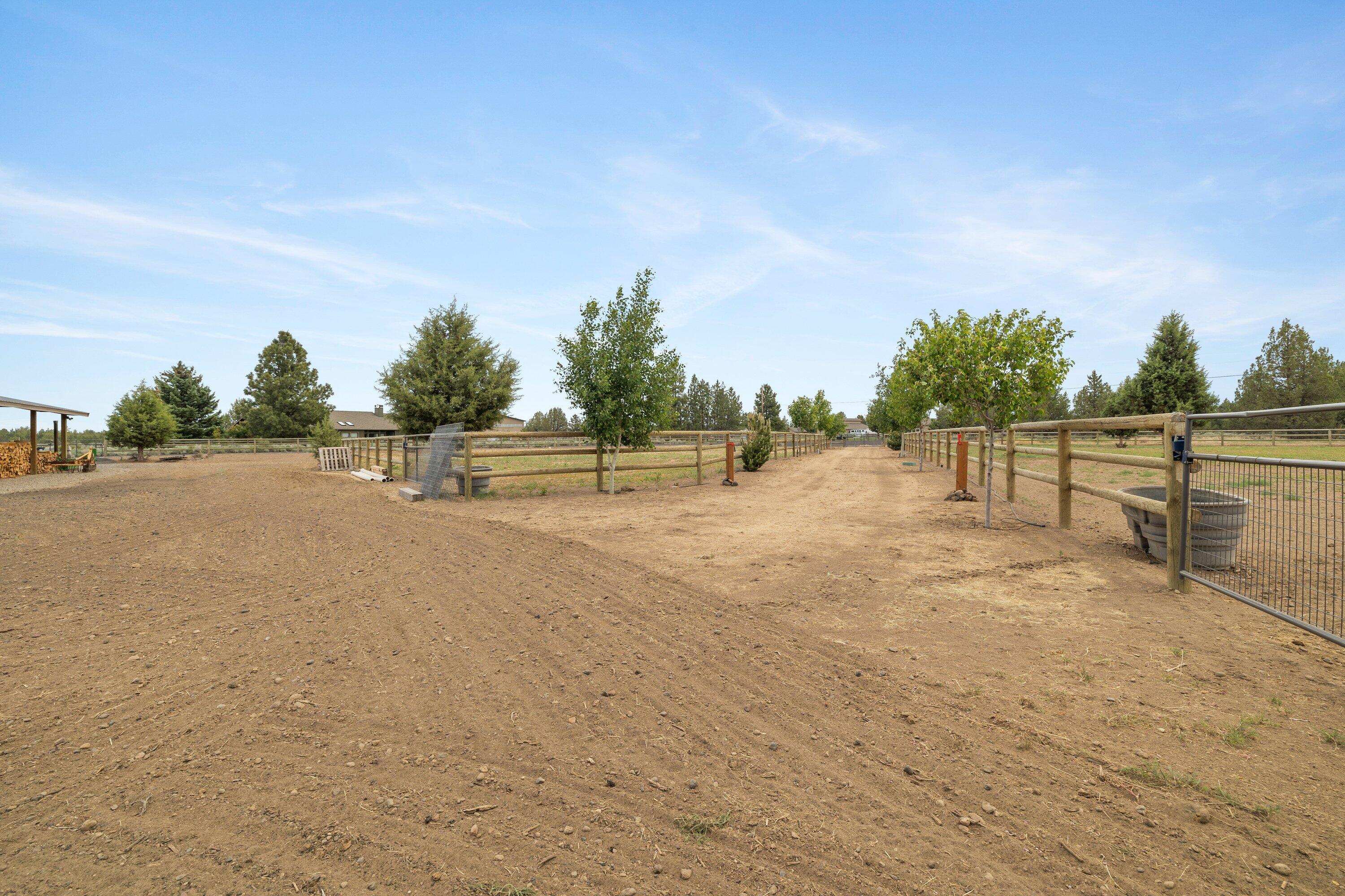 Desert Sand Arabian - Residential