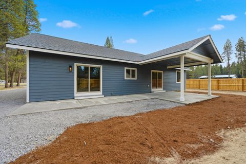 Tiny photo for 52327 Allen Drive #5, La Pine, OR 97739 (MLS # 220212069)