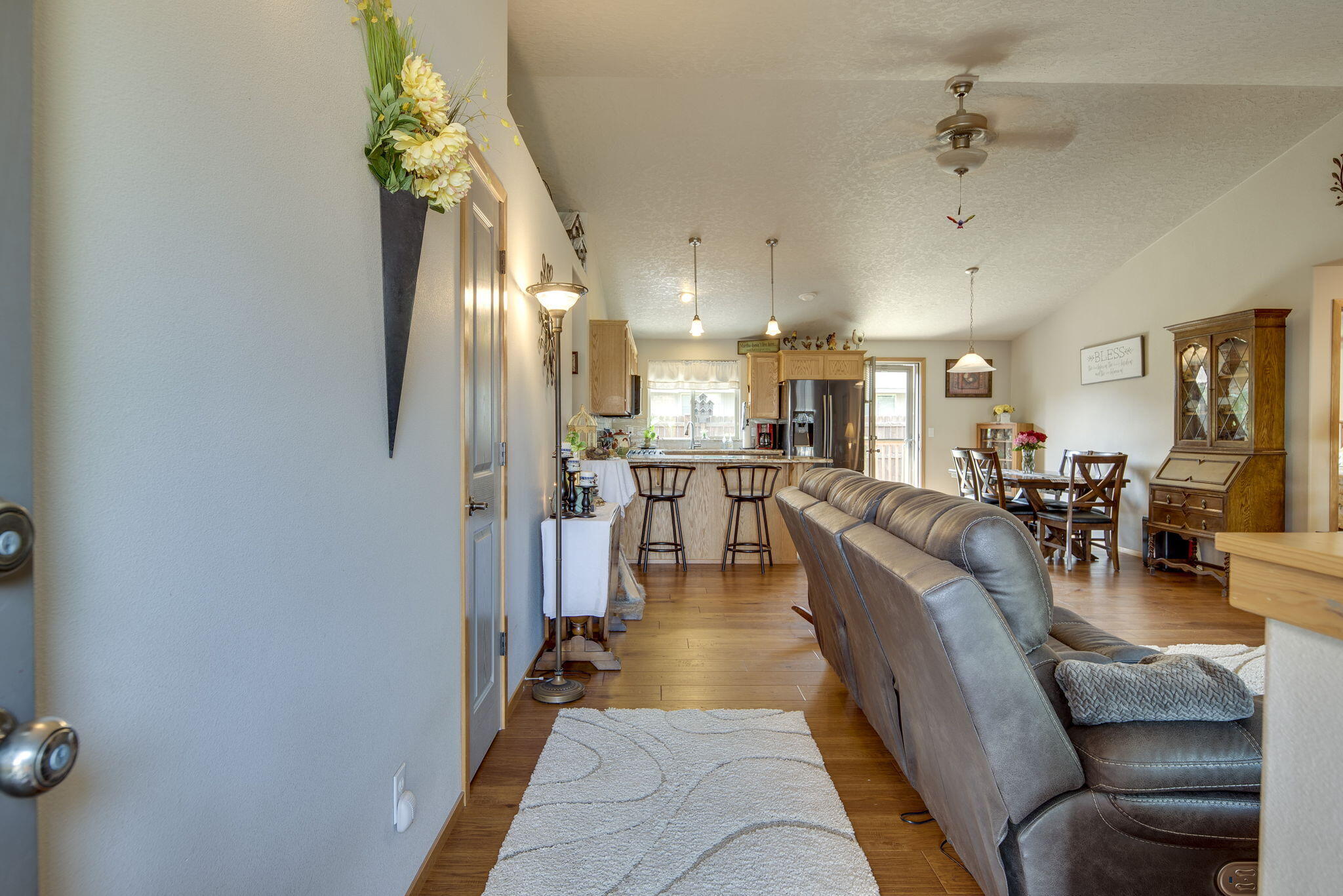 Paulina Peaks - Residential